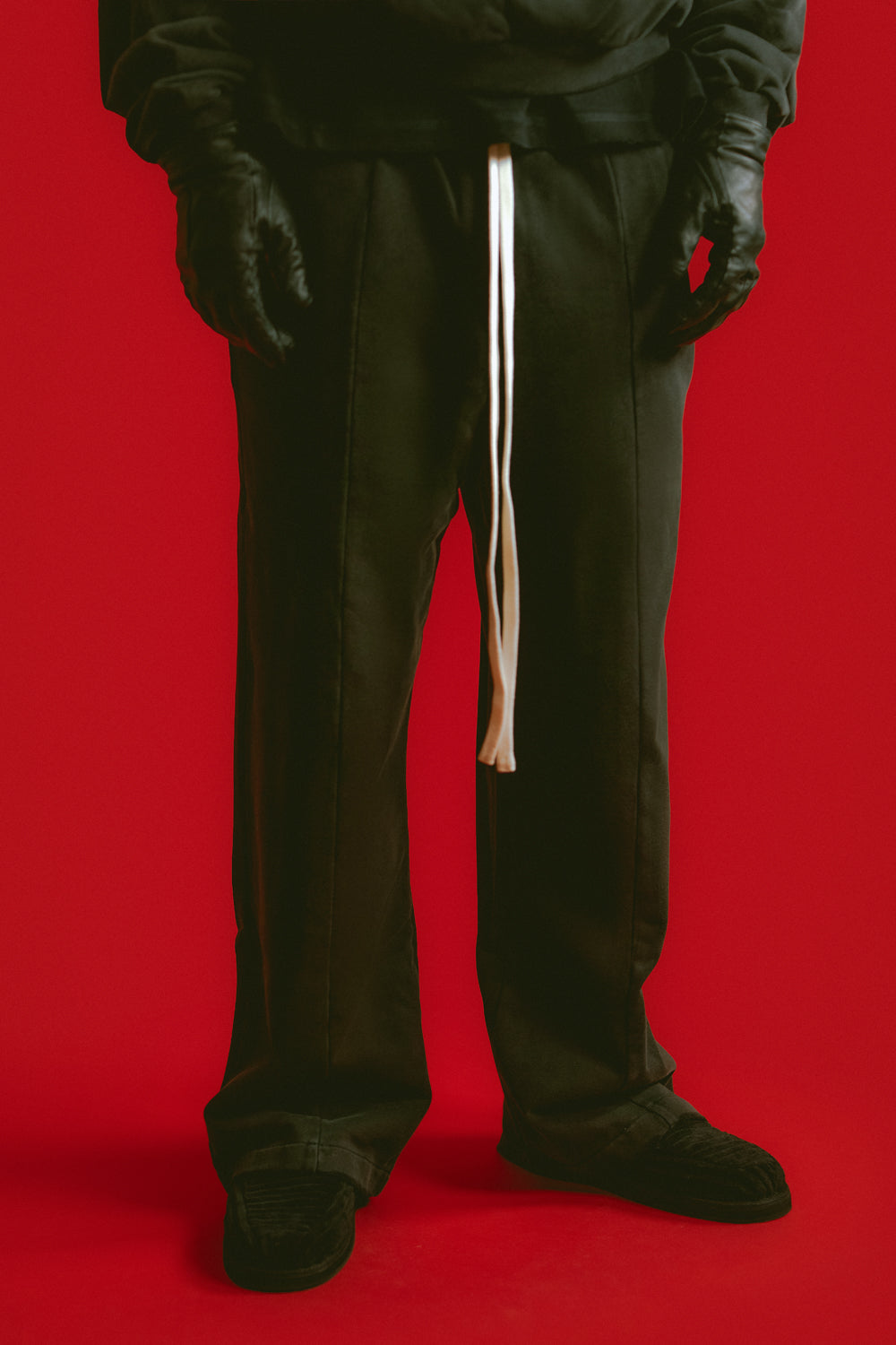 STONE WASH BLACK BAGGY SWEATPANTS