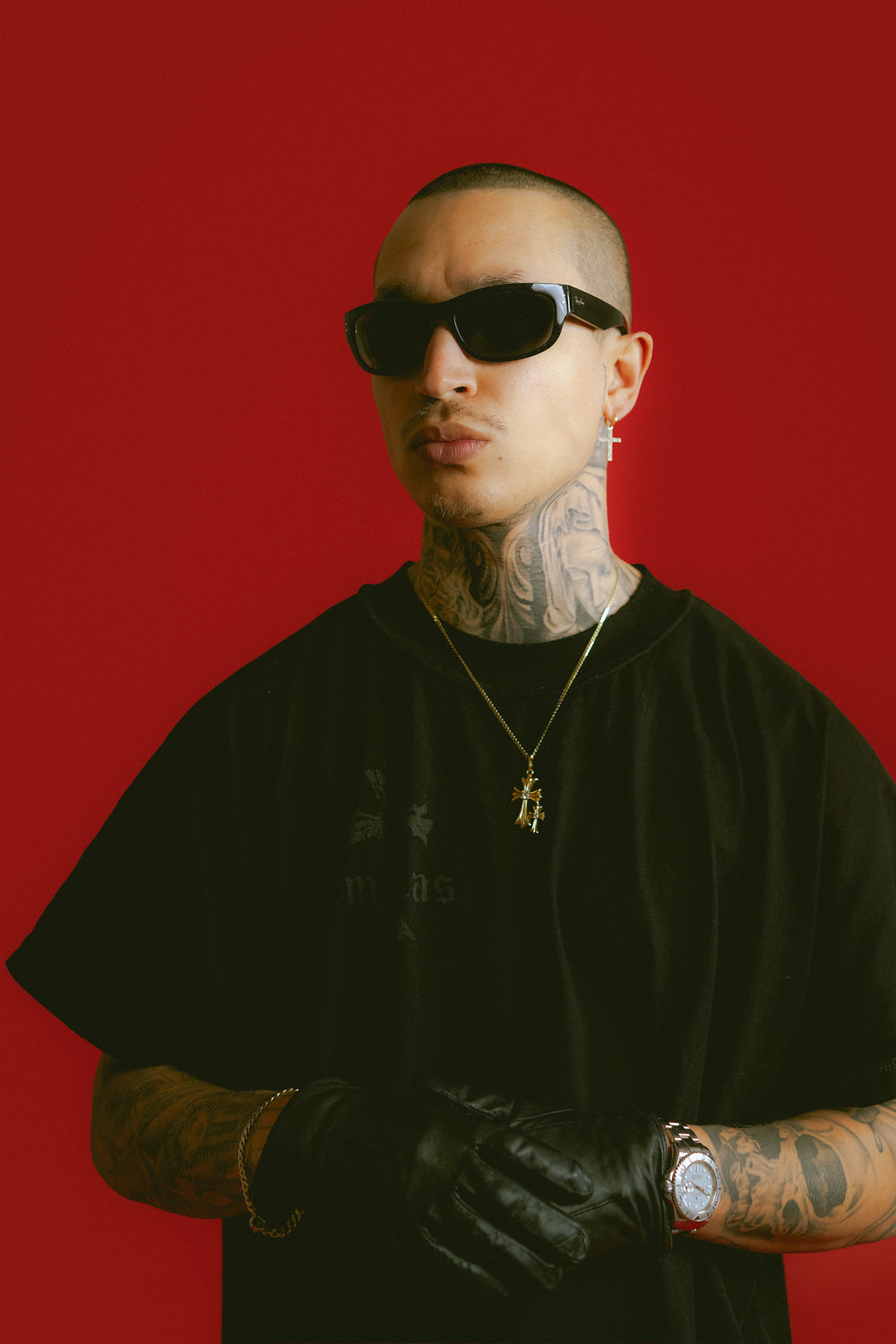 INSIDE OUT BLACK CROSS T-SHIRT