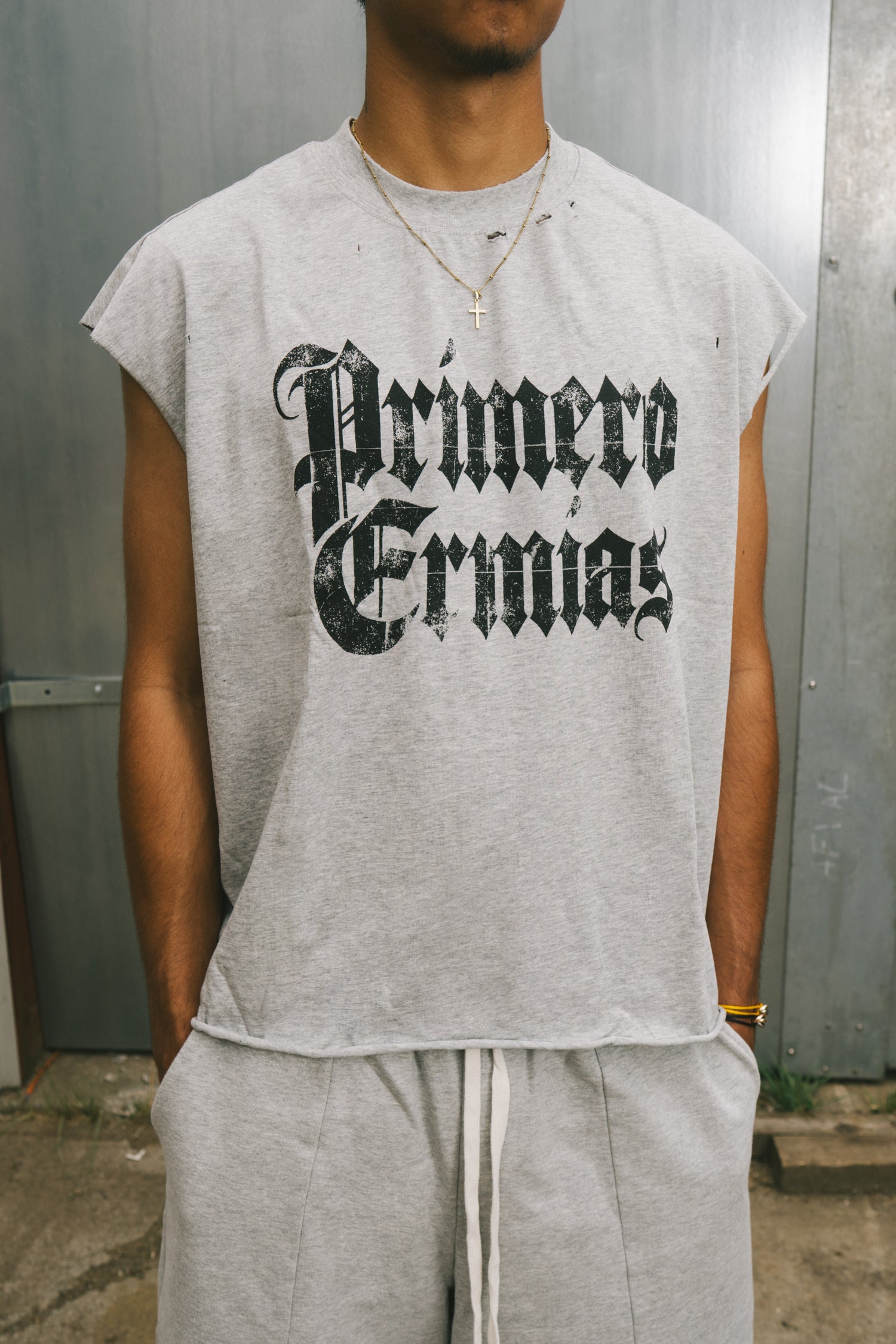 GREY CUT OFF TANK