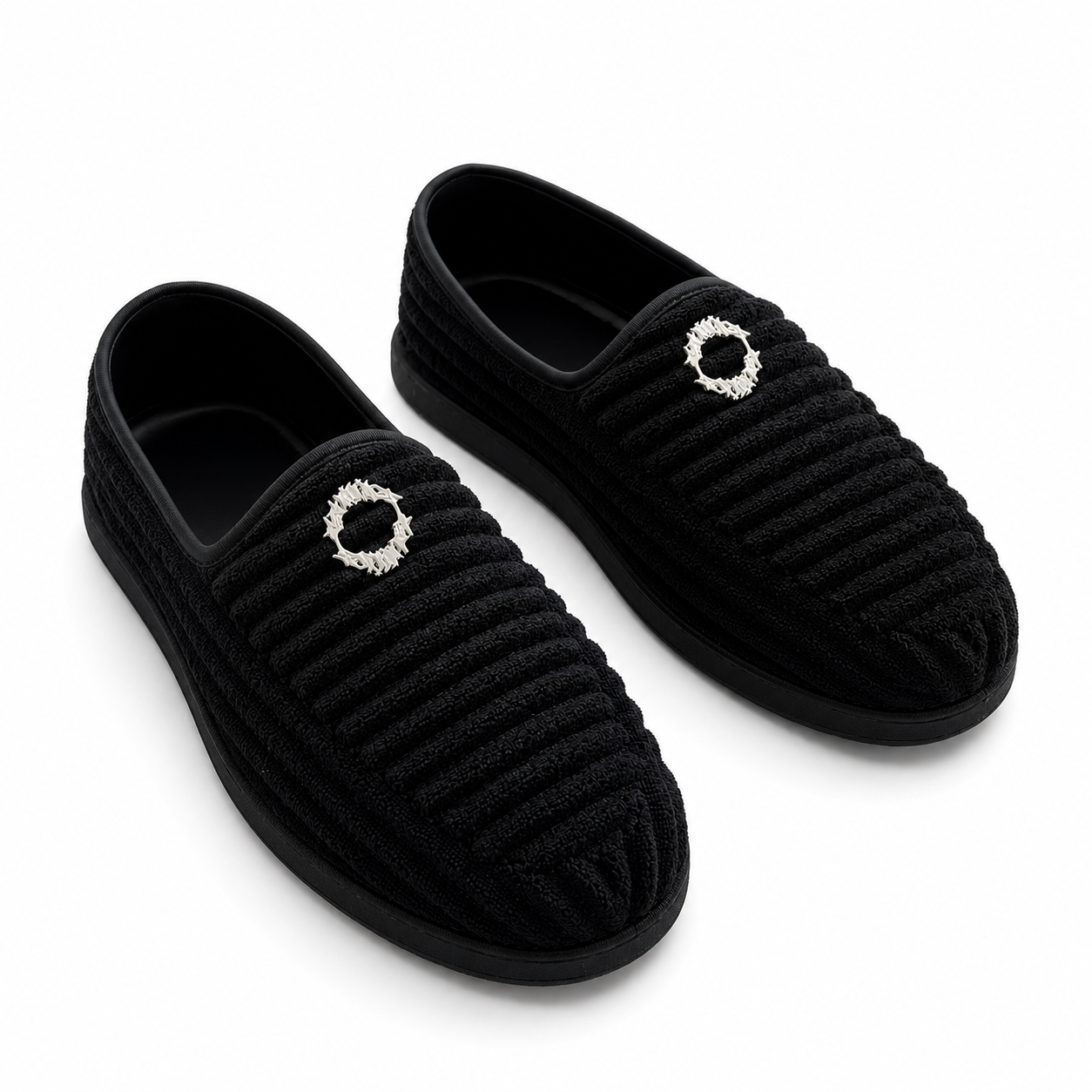 CROWN OF THORNS STEPPERS